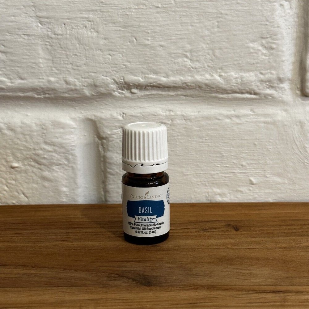 Young Living Essential Oils ~ Basil Vitality 5 ml ~ New